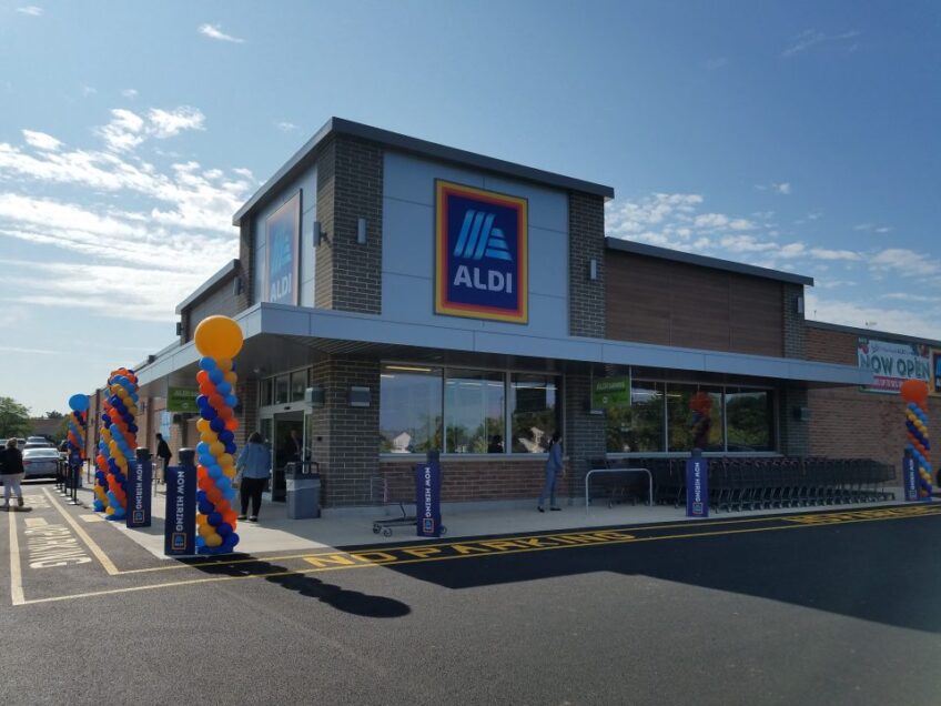 Grocery Store- West Chicago, Illinois