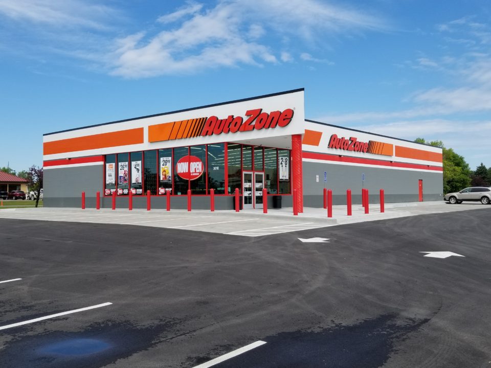 Auto Zone Moorhead, MN