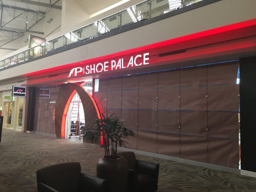 SHOE PALACE – Westminster, CA.